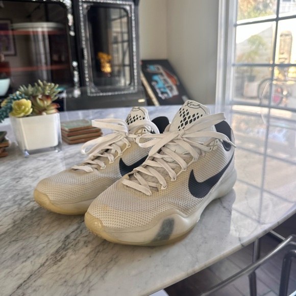 Kobe 10 size 10.5 used - Picture 1 of 10